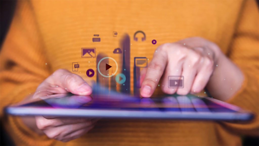 Decoding the Digital Gatekeepers: How Algorithms Are Reshaping Online News Delivery